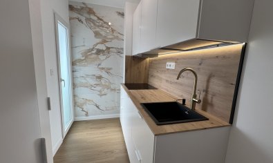 Bestaande bouw - Penthouse -
Torrevieja - Punta Prima