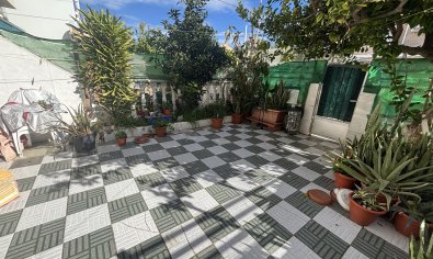 Appartement met 2 slaapkamers en zonnig terras vlakbij strand in San Pedro del Pinatar