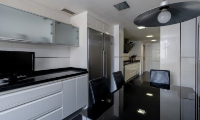 Reventa - Apartamento / piso -
Alicante - Center