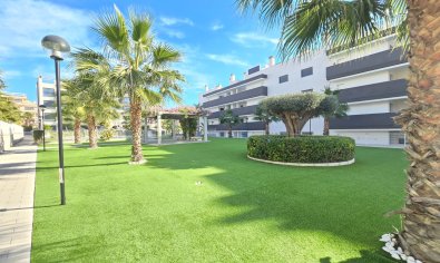 Bestaande bouw - Appartement -
Orihuela Costa * - Villamartín *