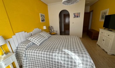 Bestaande bouw - Herenhuis -
Bigastro