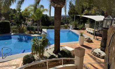 Resale - Villa -
Benissa