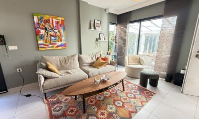 Bestaande bouw - Villa -
Orihuela Costa - La Zenia