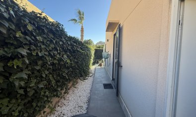 Bestaande bouw - Villa -
Orihuela Costa - La Zenia