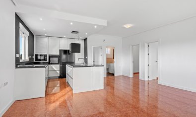 Charmant landhuis met gastenverblijf, zwembad en privacy in Dolores, Costa Blanca