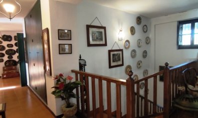 Exclusieve 19e-eeuwse finca in Alcoy met 10 slaapkamers en privézwembad