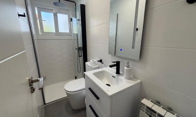 Resale - Villa -
Dehesa De Campoamor