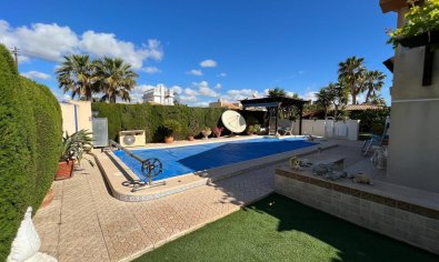 Bestaande bouw - Villa -
Cabo Roig