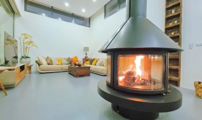 Resale - Villa -
Los Alcazares - Los Alcázares