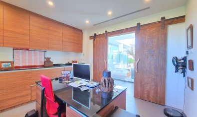 Resale - Villa -
Los Alcazares - Los Alcázares