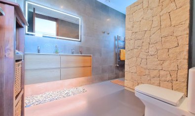 Resale - Villa -
Los Alcazares - Los Alcázares