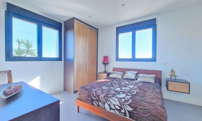 Resale - Villa -
Los Alcazares - Los Alcázares