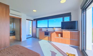 Resale - Villa -
Los Alcazares - Los Alcázares