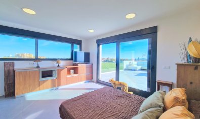 Resale - Villa -
Los Alcazares - Los Alcázares