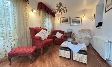 Bestaande bouw - Villa -
Dehesa De Campoamor - Las Ramblas