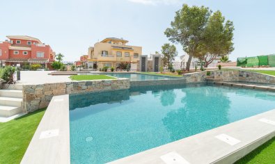 Nieuwbouw Woningen - Bungalow - Tuin -
Torrevieja