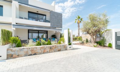 Nieuwbouw Woningen - Bungalow - Tuin -
Torrevieja