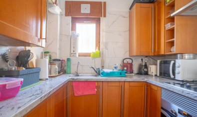 Reventa - Adosado -
Torrevieja