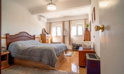 Reventa - Adosado -
Torrevieja