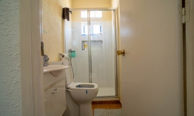 Reventa - Adosado -
Torrevieja