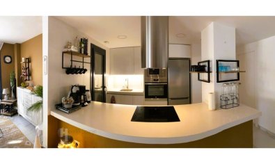 Reventa - Apartamento / piso -
Guardamar del Segura - Puerto Deportivo