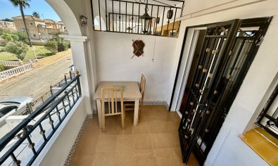 Bestaande bouw - Appartement -
Torrevieja - Los Altos