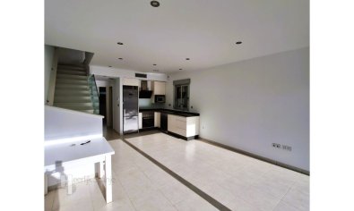 Charmant zuidgericht huis met 3 slaapkamers en privézwembad in Lo Pagán