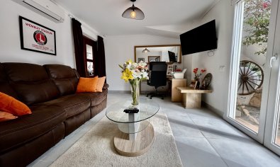 Bestaande bouw - Villa -
Cabo Roig