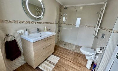 Bestaande bouw - Villa -
Cabo Roig