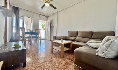 Bestaande bouw - Appartement -
Torrevieja - Los Altos