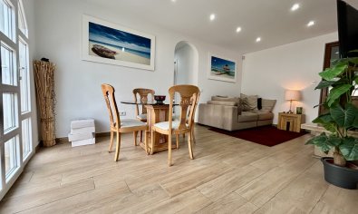 Bestaande bouw - Villa -
Cabo Roig