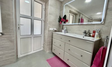 Bestaande bouw - Villa -
Cabo Roig