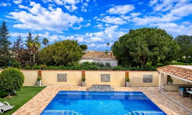 Bestaande bouw - Villa -
Cabo Roig