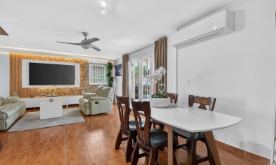 Resale - Finca -
Crevillente