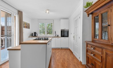 Resale - Finca -
Crevillente