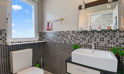 Resale - Finca -
Crevillente