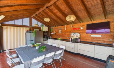 Resale - Finca -
Crevillente