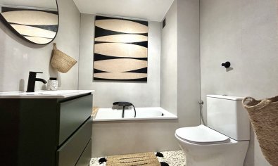 Reventa - Apartamento / piso -
Guardamar del Segura - Guardamar Del Segura