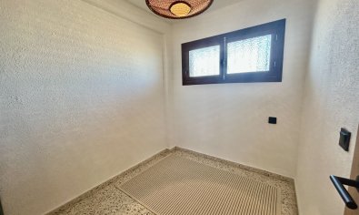 Reventa - Apartamento / piso -
Guardamar del Segura - Guardamar Del Segura