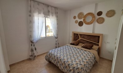 Bestaande bouw - Appartement -
Orihuela Costa - La Zenia