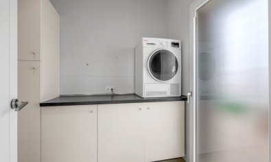 Moderne villa met privézwembad, uitzicht & luxe afwerking in Algorfa, Alicante