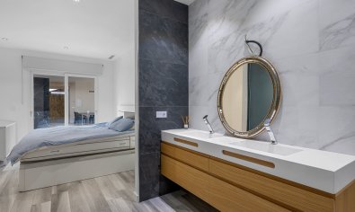 Moderne villa met privézwembad, uitzicht & luxe afwerking in Algorfa, Alicante