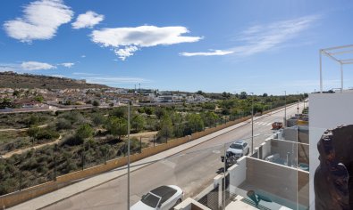 Modern instapklare villa met privézwembad en uitzicht in Benijófar, Costa Blanca