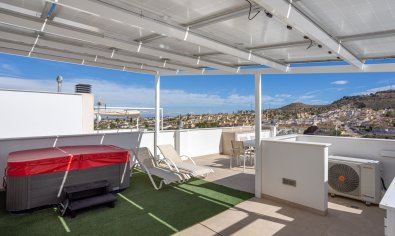 Modern instapklare villa met privézwembad en uitzicht in Benijófar, Costa Blanca