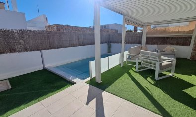 Bestaande bouw - Villa -
Cabo Roig