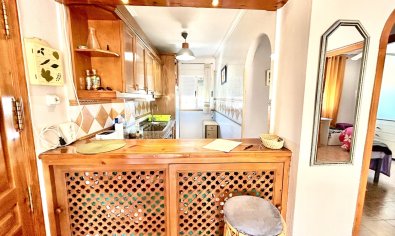 Bestaande bouw - Appartement -
Torrevieja - Punta Prima