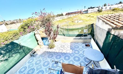 Bestaande bouw - Appartement -
Torrevieja - Punta Prima