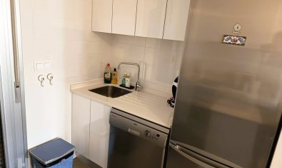 Instapklaar appartement met dakterras en 2 slaapkamers nabij strand Lo Pagán