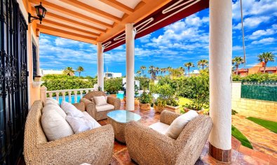 Reventa - Villa -
La Mata
