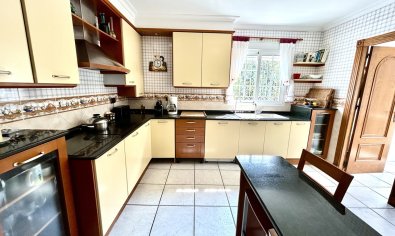 Reventa - Villa -
La Mata
